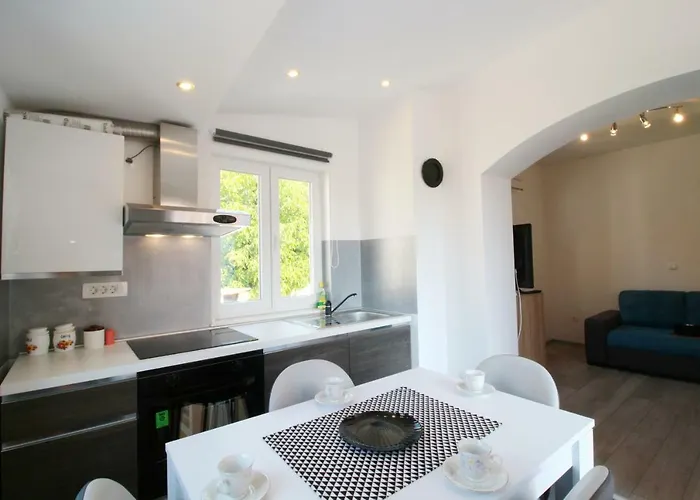 Sara With Seaview 아파트 돈제페트레케인