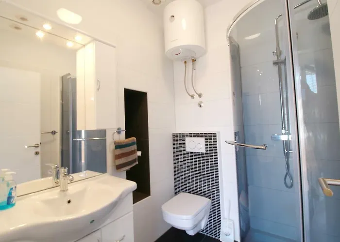 Sara With Seaview 아파트 *